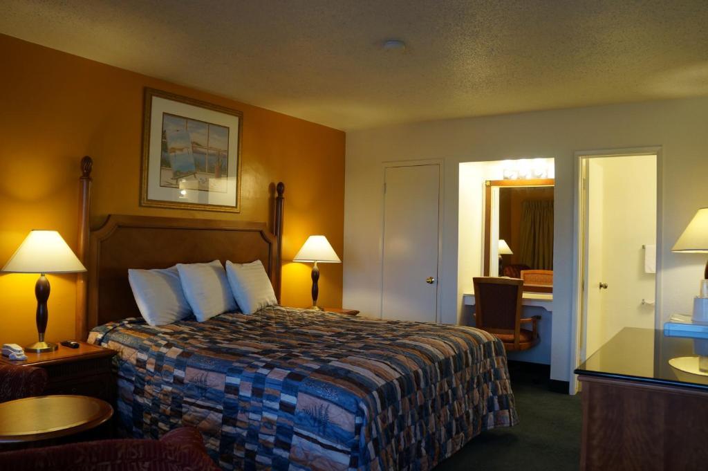 Classic Inn Red Bluff Exterior foto